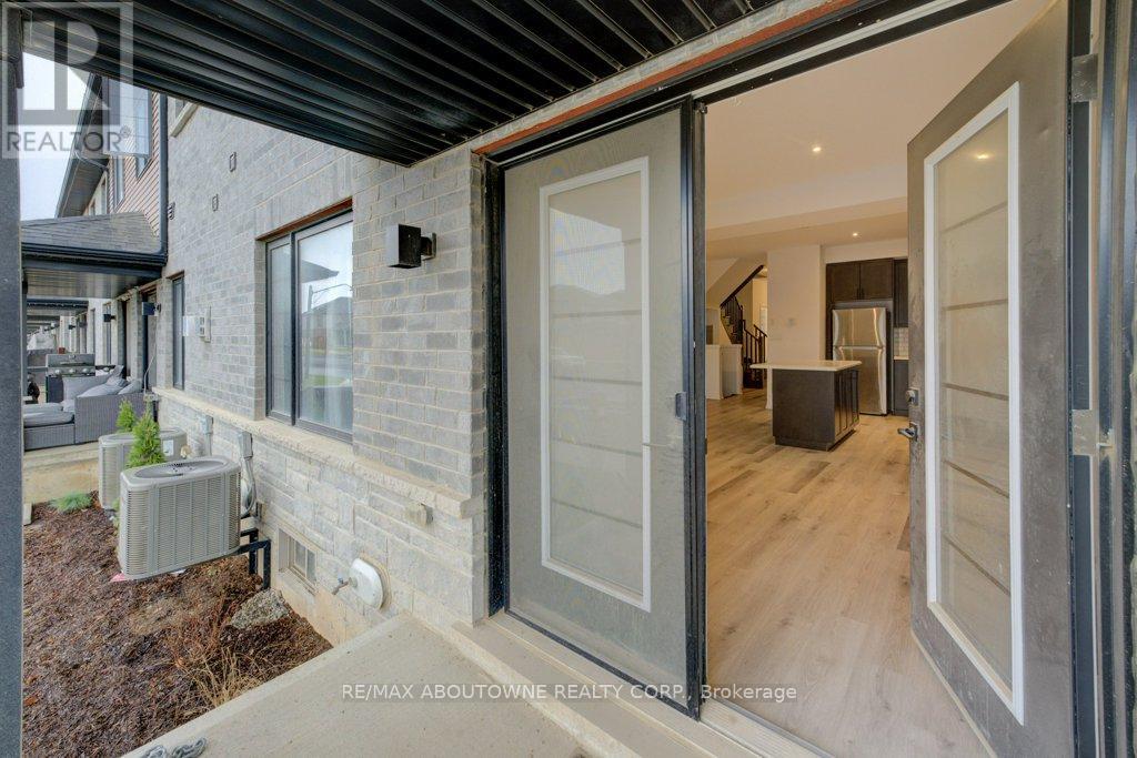 6 - 461 Blackburn Drive, Brantford, Ontario  N3T 0W9 - Photo 36 - X12085957