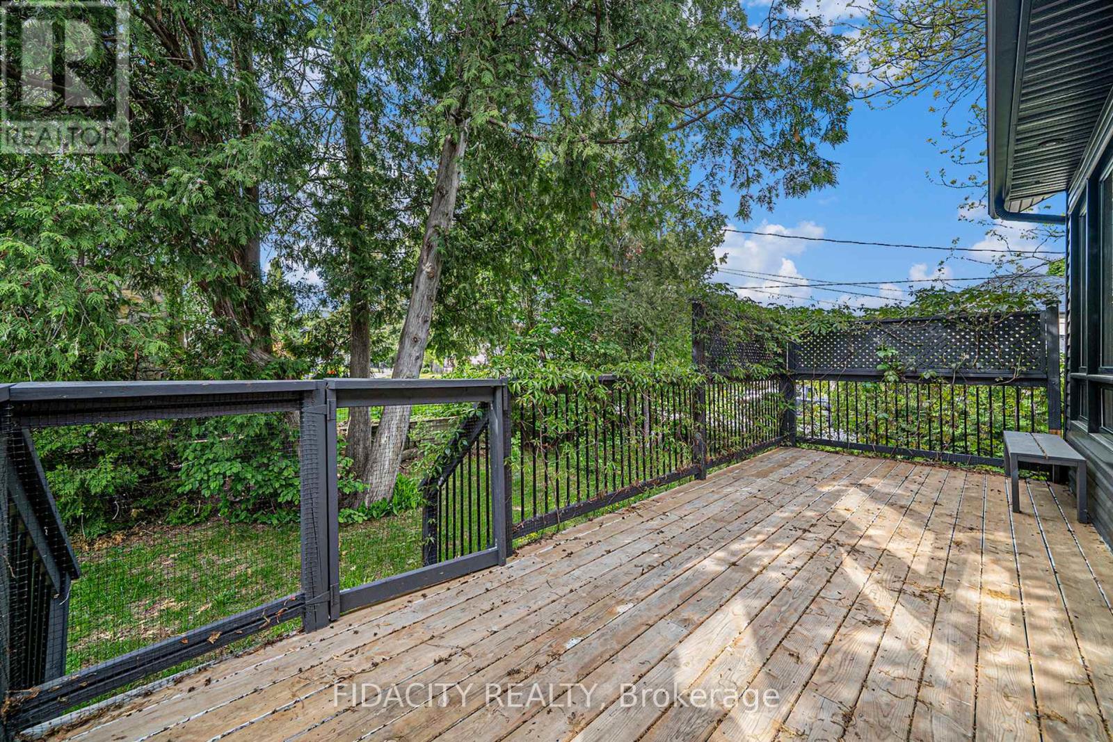 19 Brigade Avenue, Ottawa, Ontario  K2S 1J5 - Photo 32 - X12175138