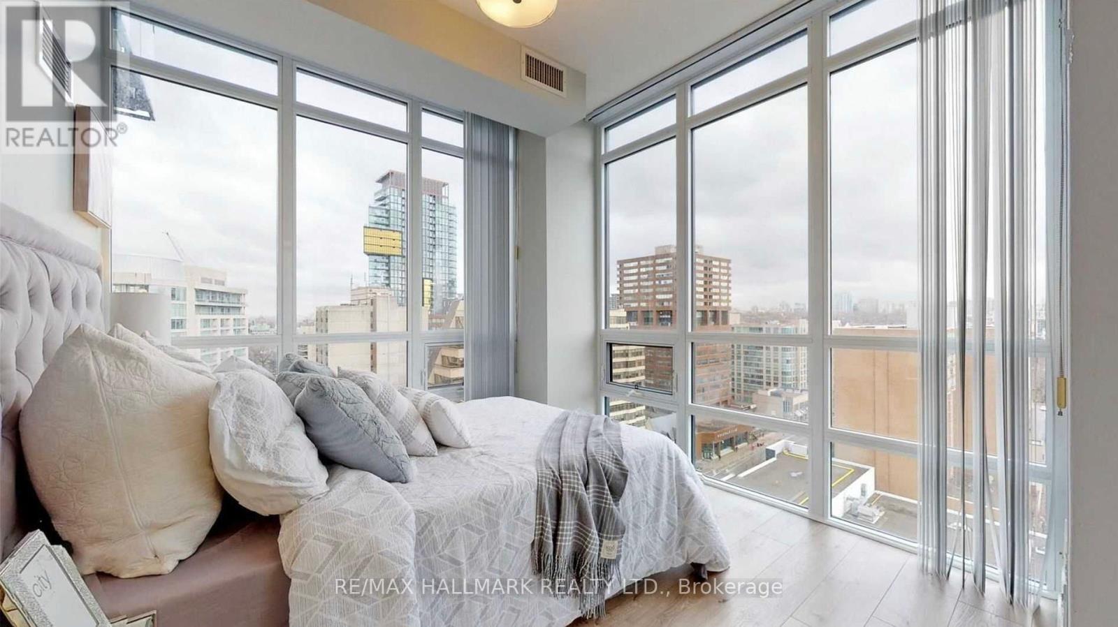 2302 - 825 Church Street, Toronto, Ontario  M4W 3Z4 - Photo 12 - C12175104