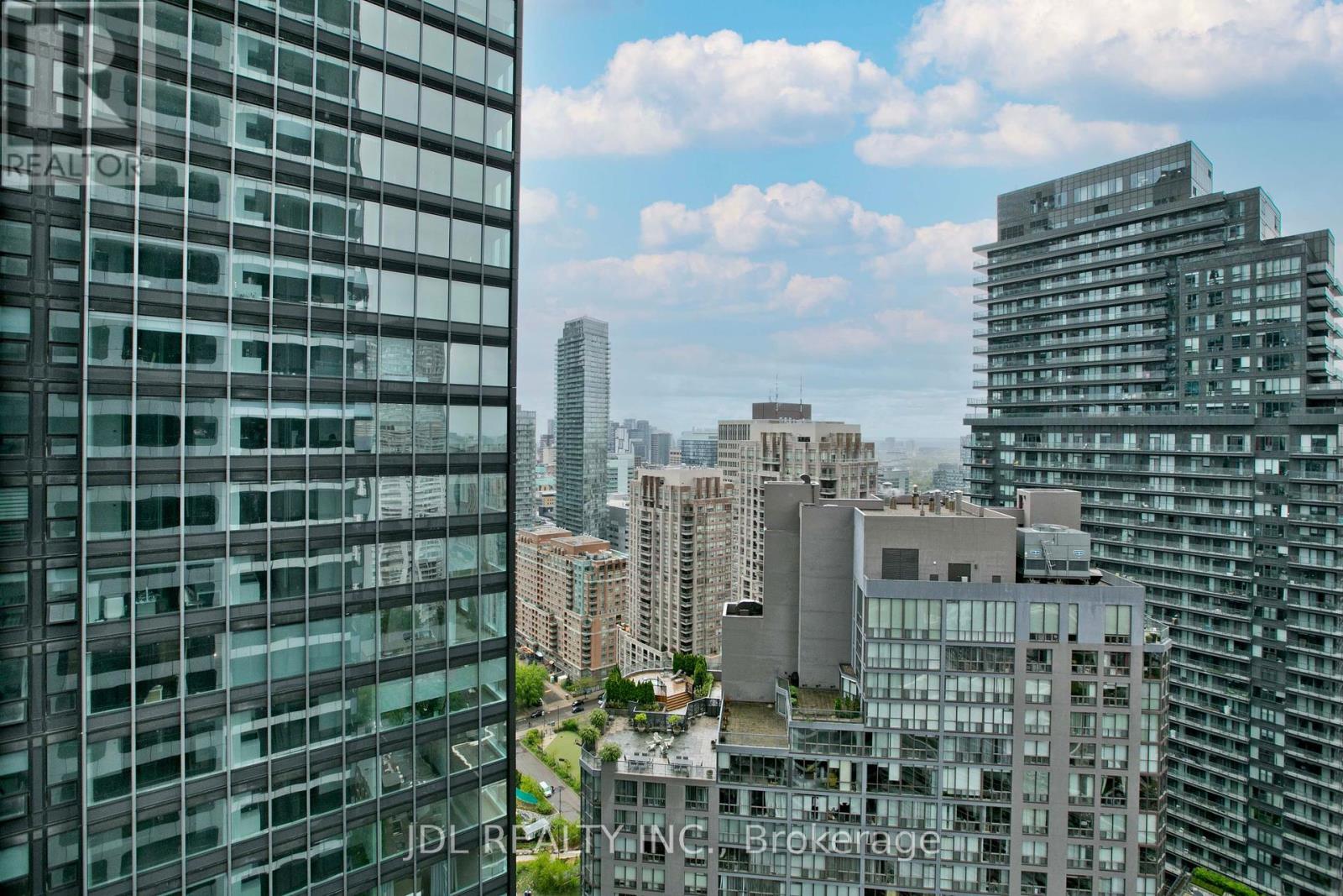 2904 - 5 St Joseph Street, Toronto, Ontario  M4Y 0B6 - Photo 17 - C12175115