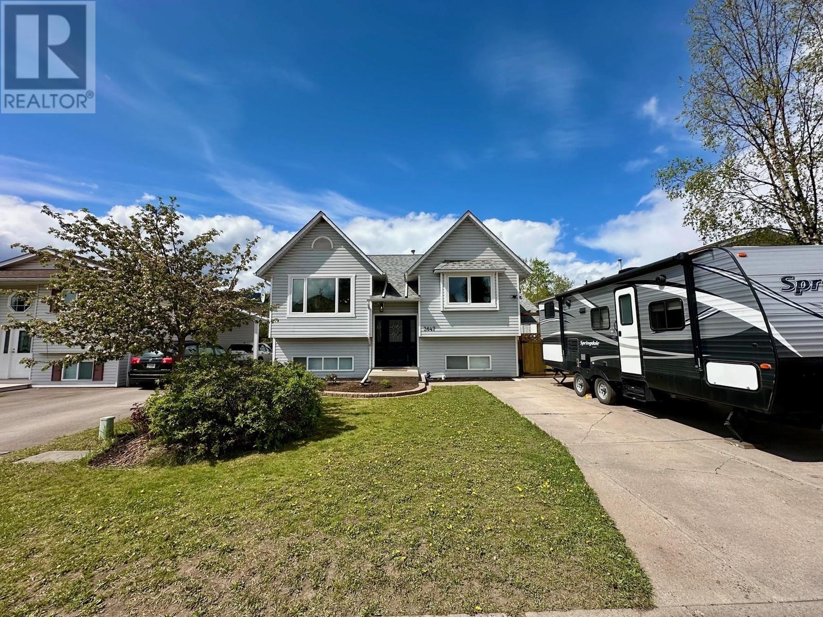 3647 14th Avenue, Smithers, British Columbia  V0J 2N0 - Photo 4 - R3006833