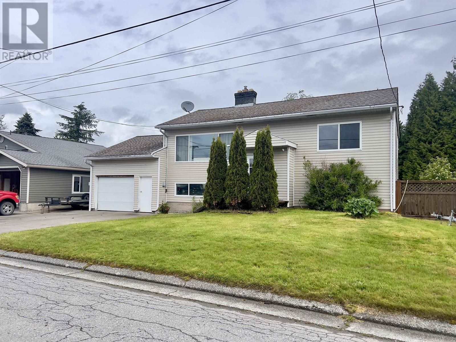Property at 8 PINTAIL STREET image 1