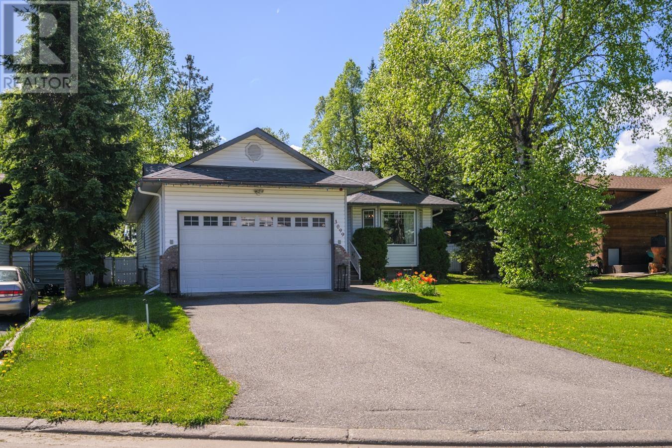 3099 Whitesail Place, Prince George, British Columbia  V2K 4E3 - Photo 1 - R3007307