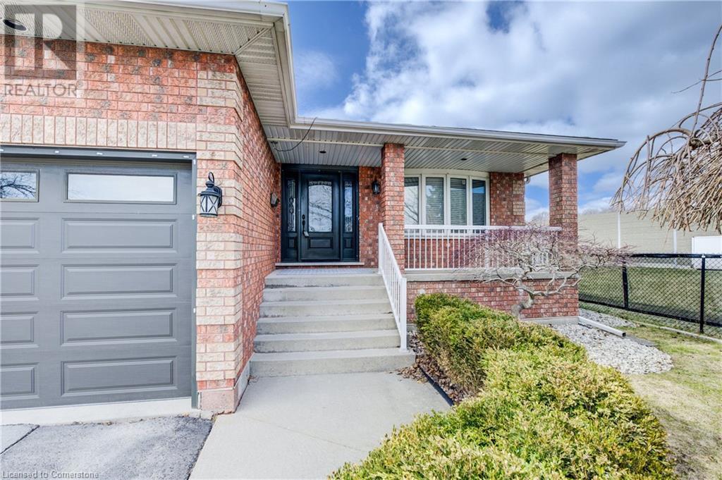 Property at 48 WAYNE Avenue image 3