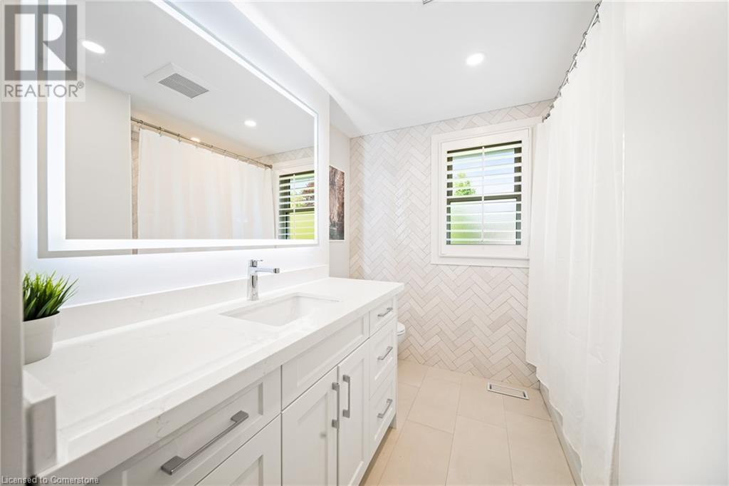 415 Blythewood Road, Burlington, Ontario  L7L 2H1 - Photo 23 - 40733895