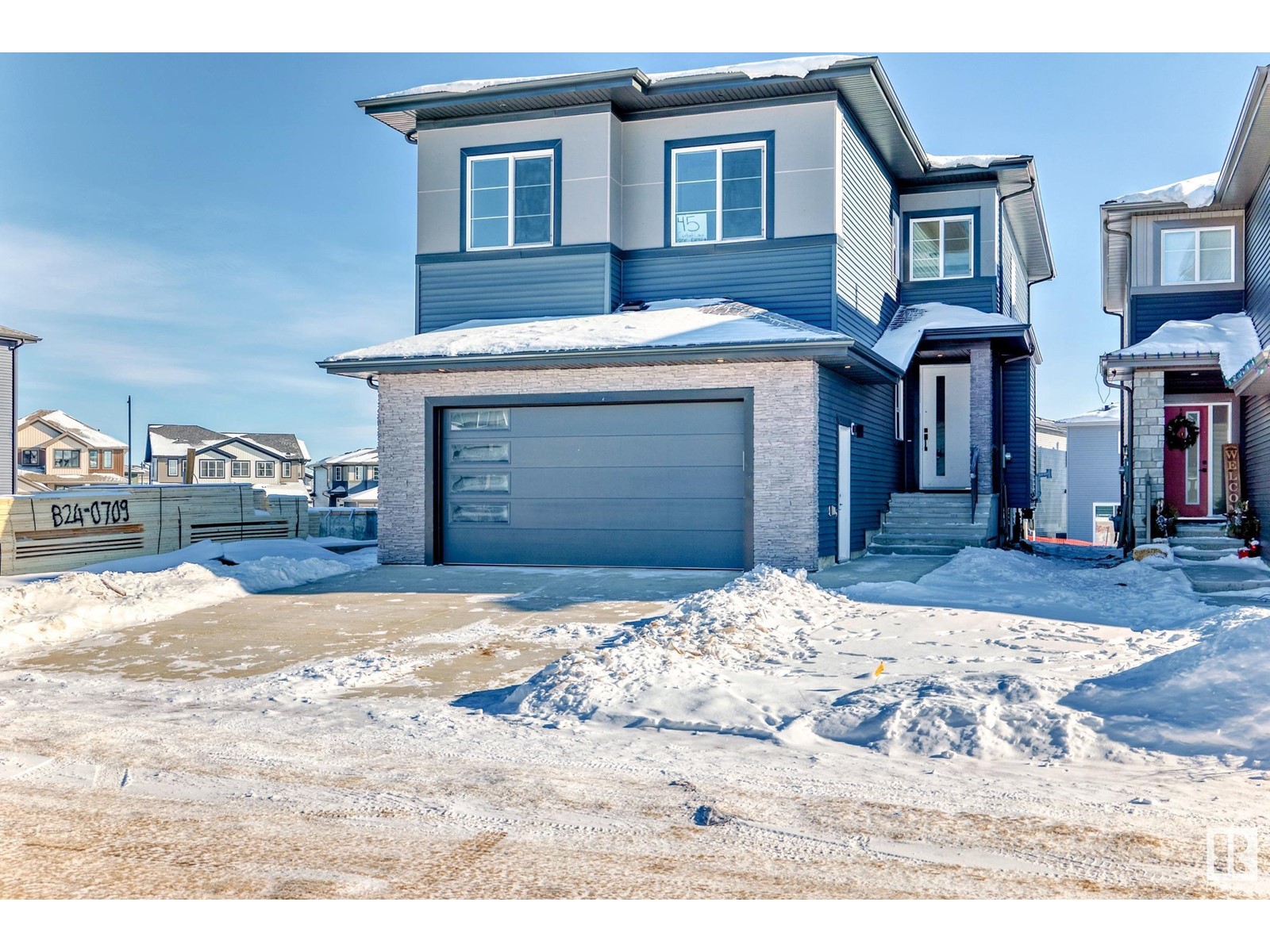 Property at 33 Cerbat CR image 2