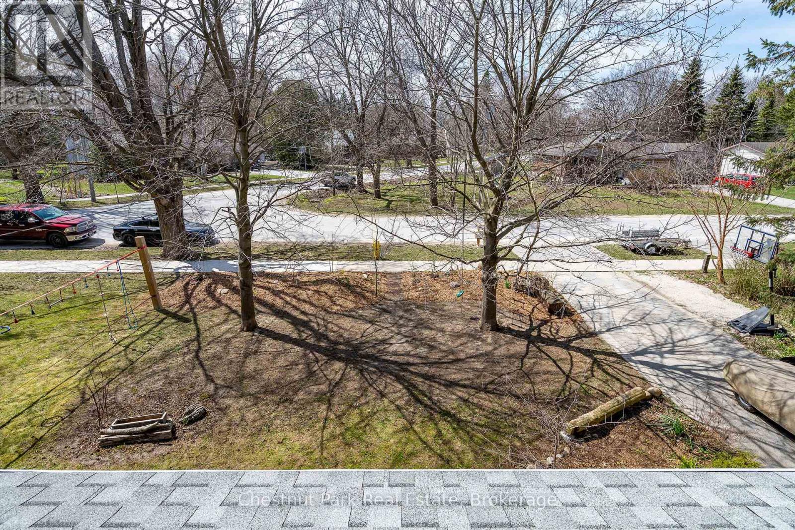 56 Napier Street E, Blue Mountains, Ontario  N0H 2P0 - Photo 29 - X12129990