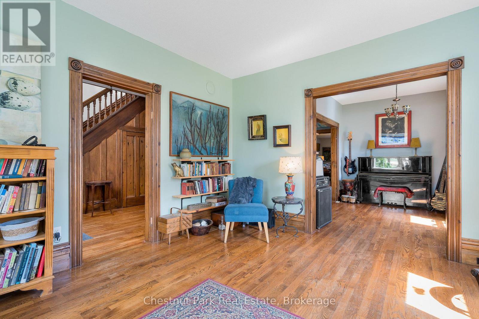 56 Napier Street E, Blue Mountains, Ontario  N0H 2P0 - Photo 9 - X12129990