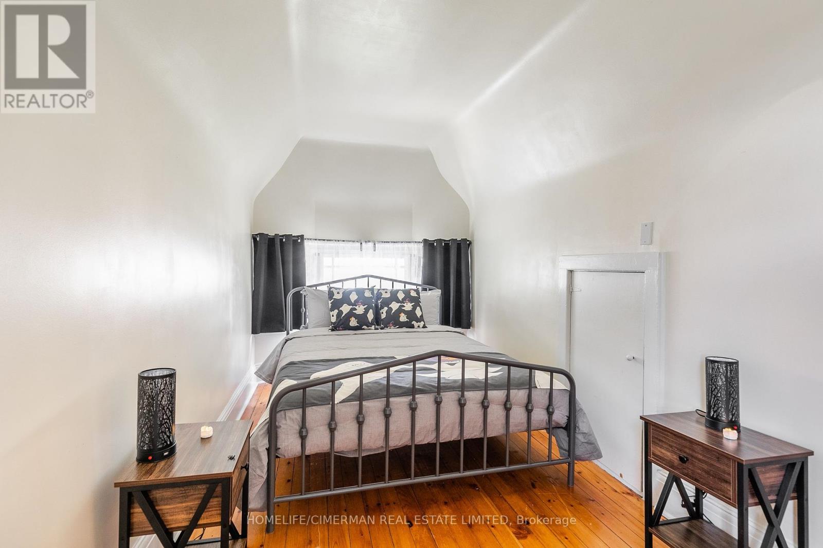 190 Markham Street, Toronto, Ontario  M6J 2G6 - Photo 12 - C12159455