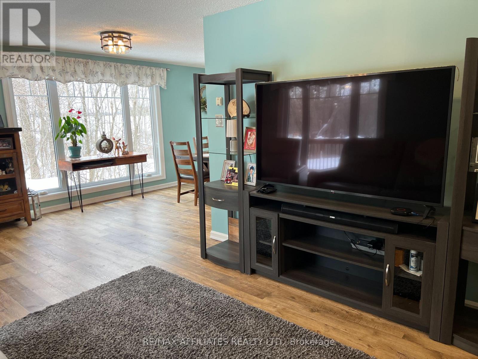 157 Perth Street, Rideau Lakes, Ontario  K0G 1E0 - Photo 11 - X12149890