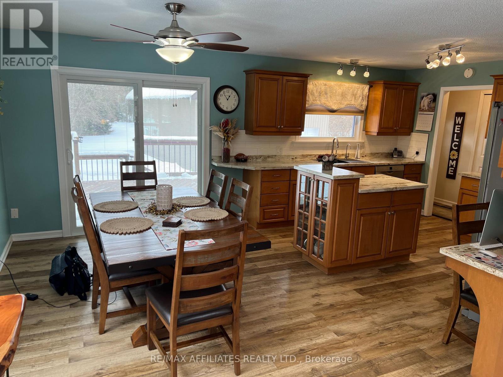 157 Perth Street, Rideau Lakes, Ontario  K0G 1E0 - Photo 5 - X12149890