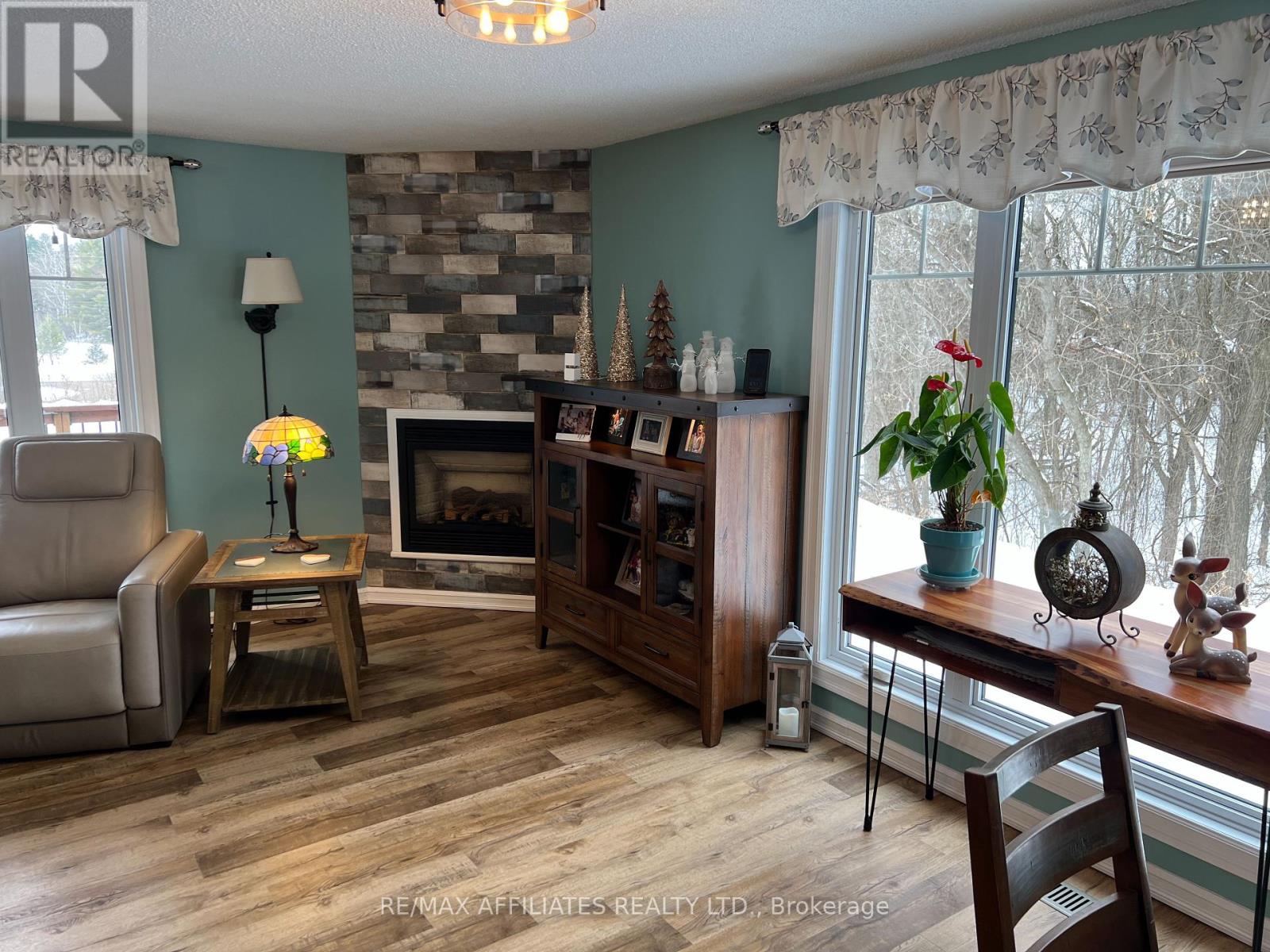 157 Perth Street, Rideau Lakes, Ontario  K0G 1E0 - Photo 8 - X12149890