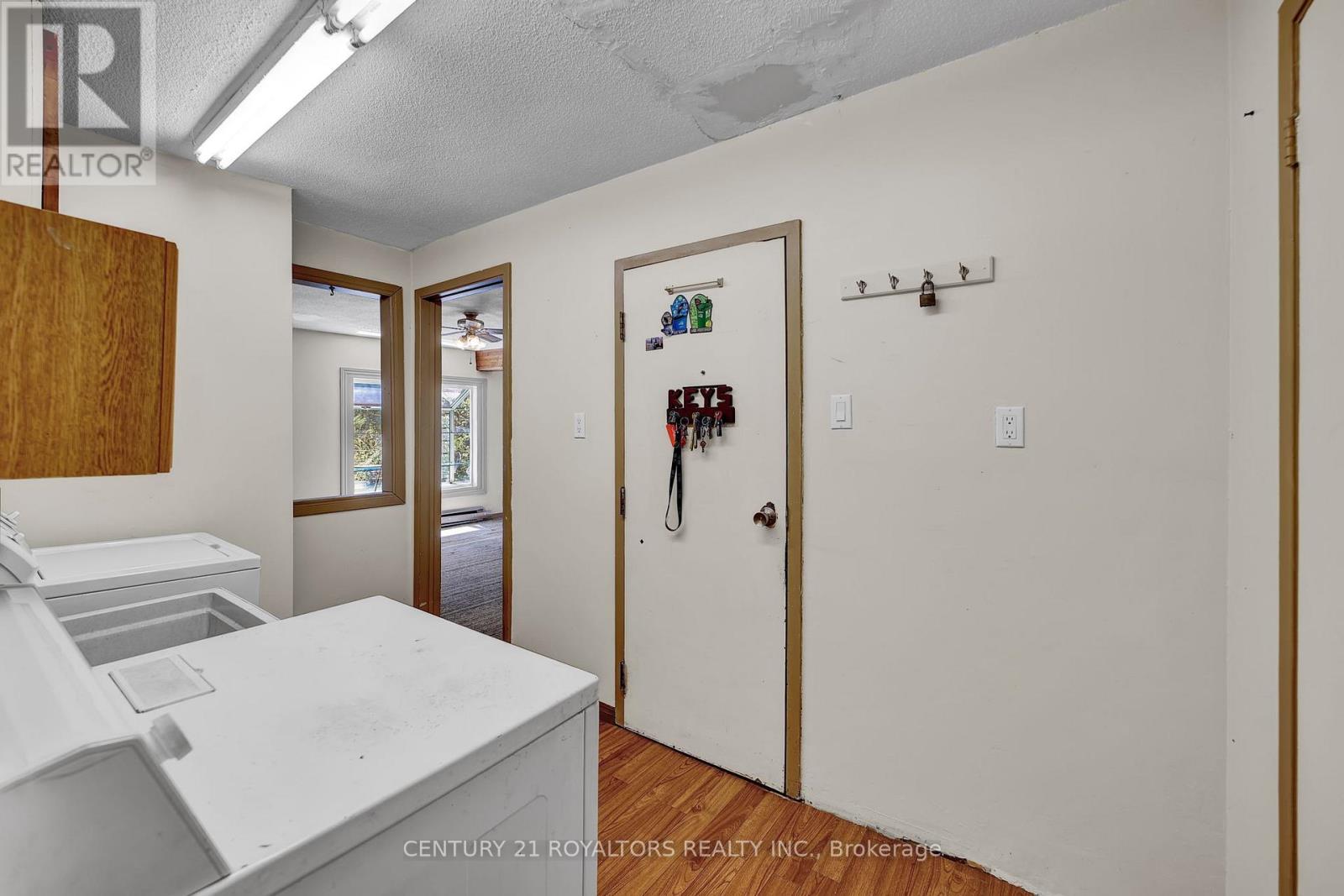 807 Joseph Street, Innisfil, Ontario  L9S 2G2 - Photo 28 - N12174437
