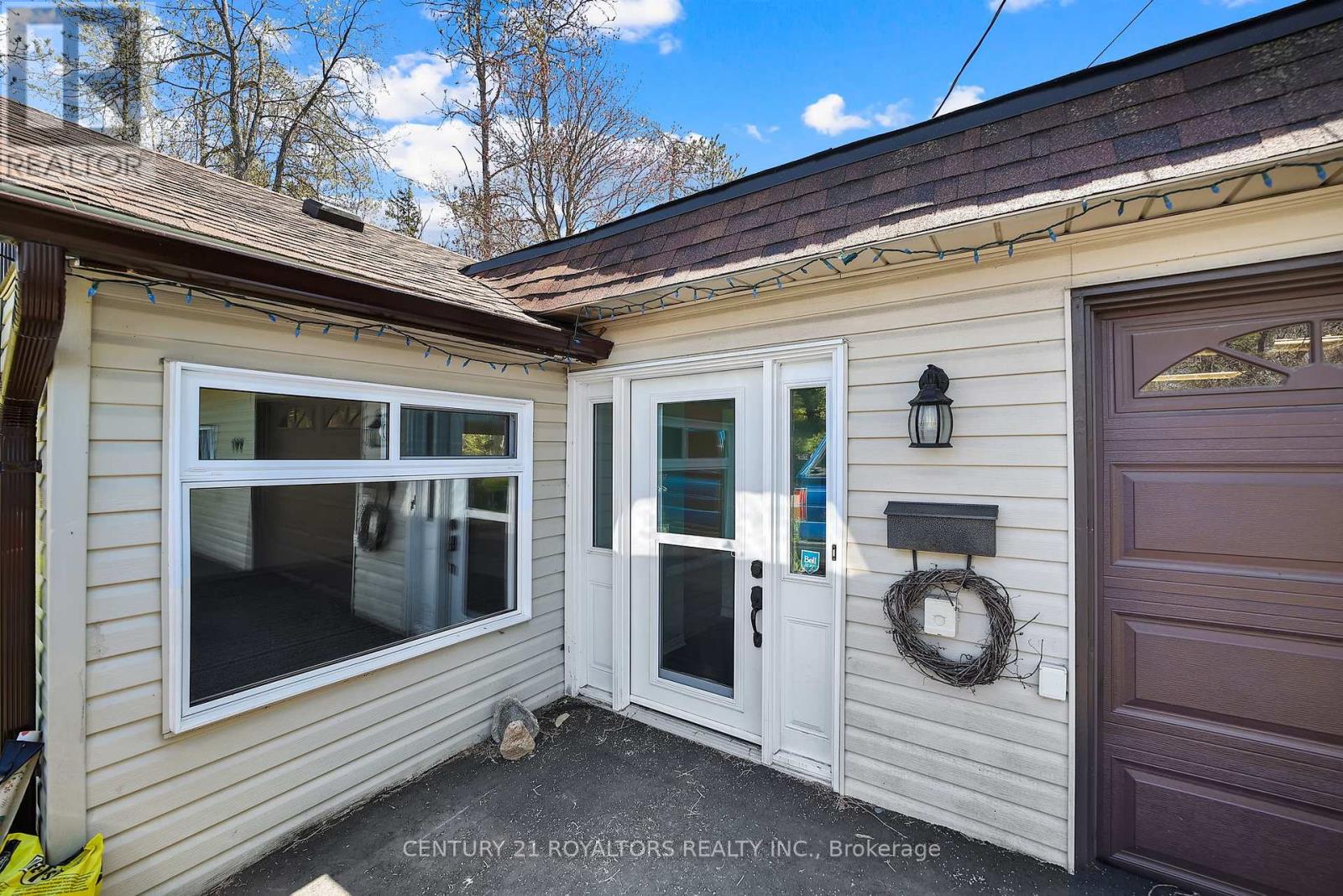 807 Joseph Street, Innisfil, Ontario  L9S 2G2 - Photo 7 - N12174437