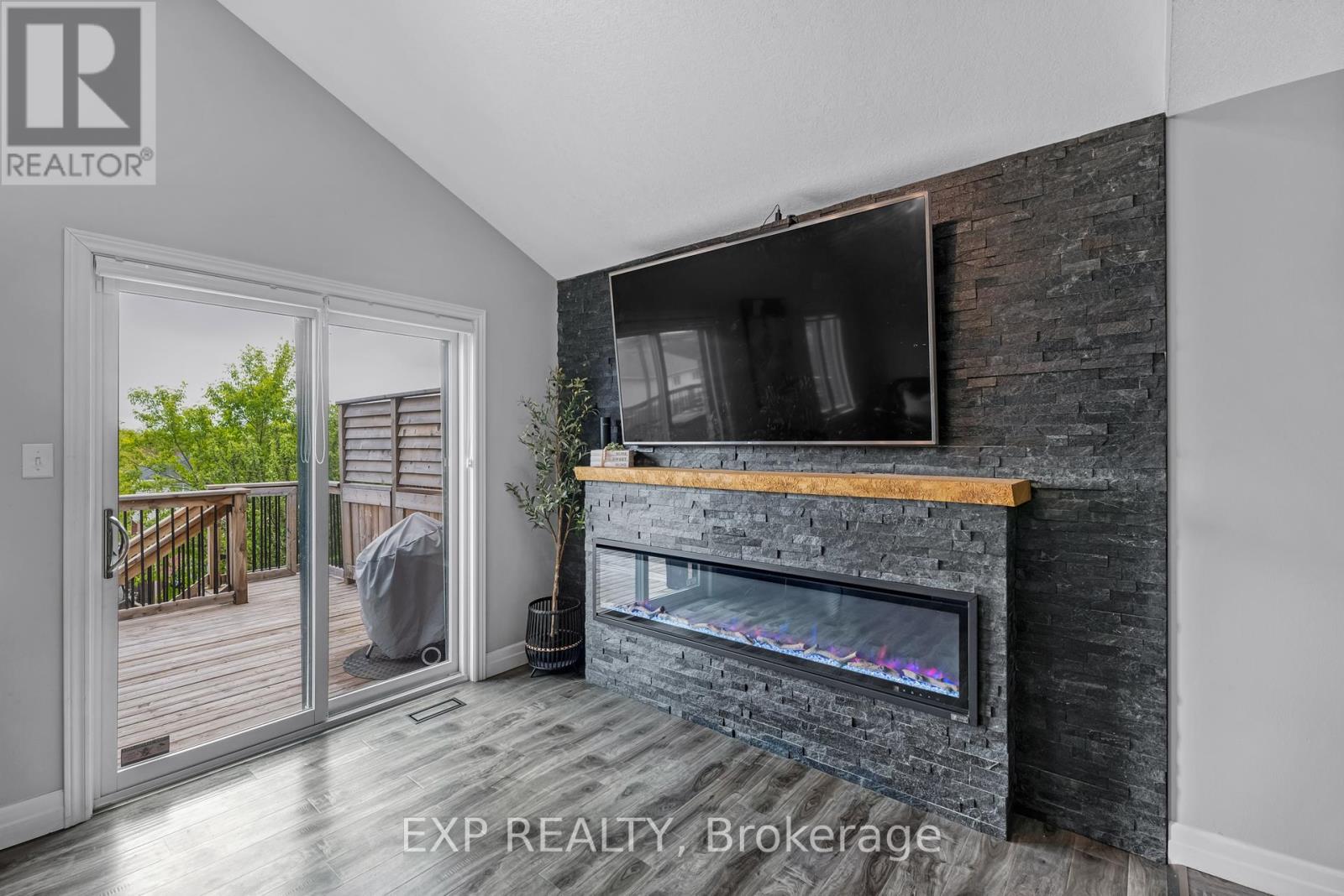 175 Hollyridge Crescent, Kitchener, Ontario  N2N 3N4 - Photo 18 - X12175139