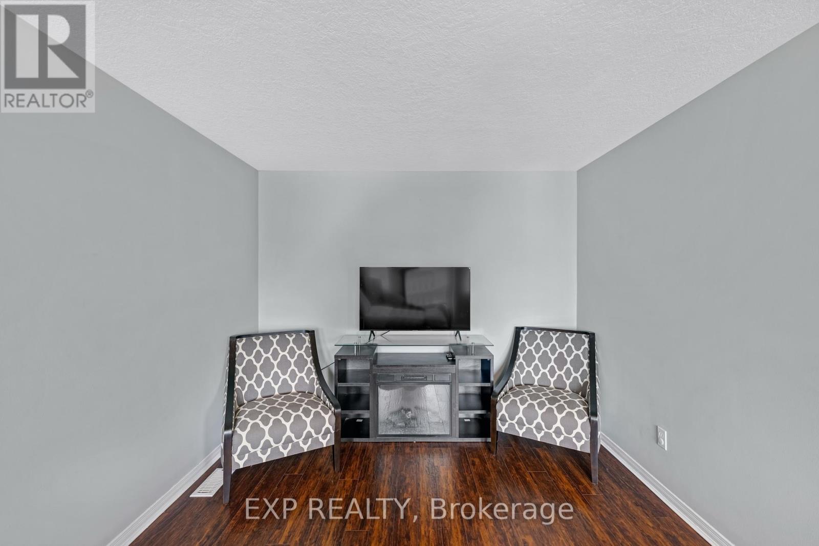 175 Hollyridge Crescent, Kitchener, Ontario  N2N 3N4 - Photo 25 - X12175139