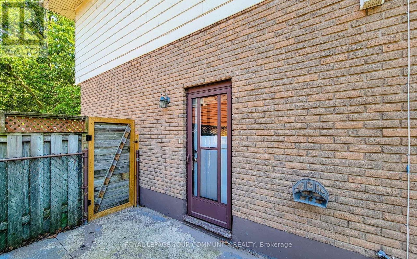 Property at 4433 MEADOWVALE DRIVE image 3