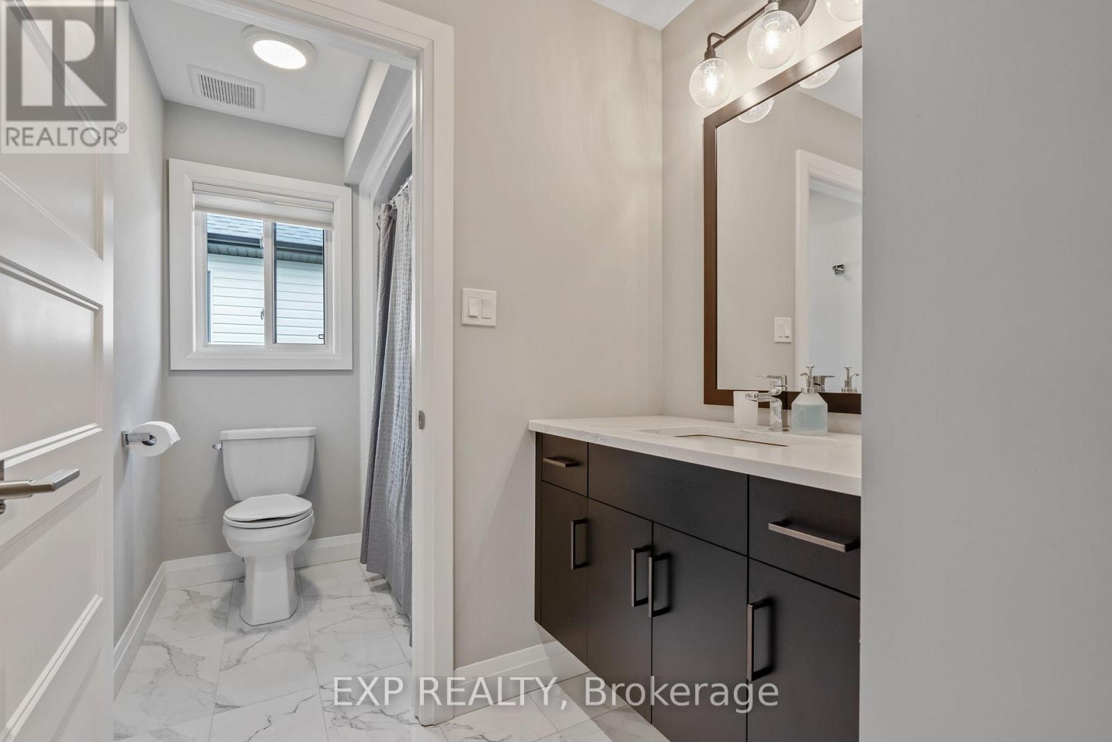 29 Locky Lane, Middlesex Centre, Ontario  N0L 1R0 - Photo 27 - X12175211