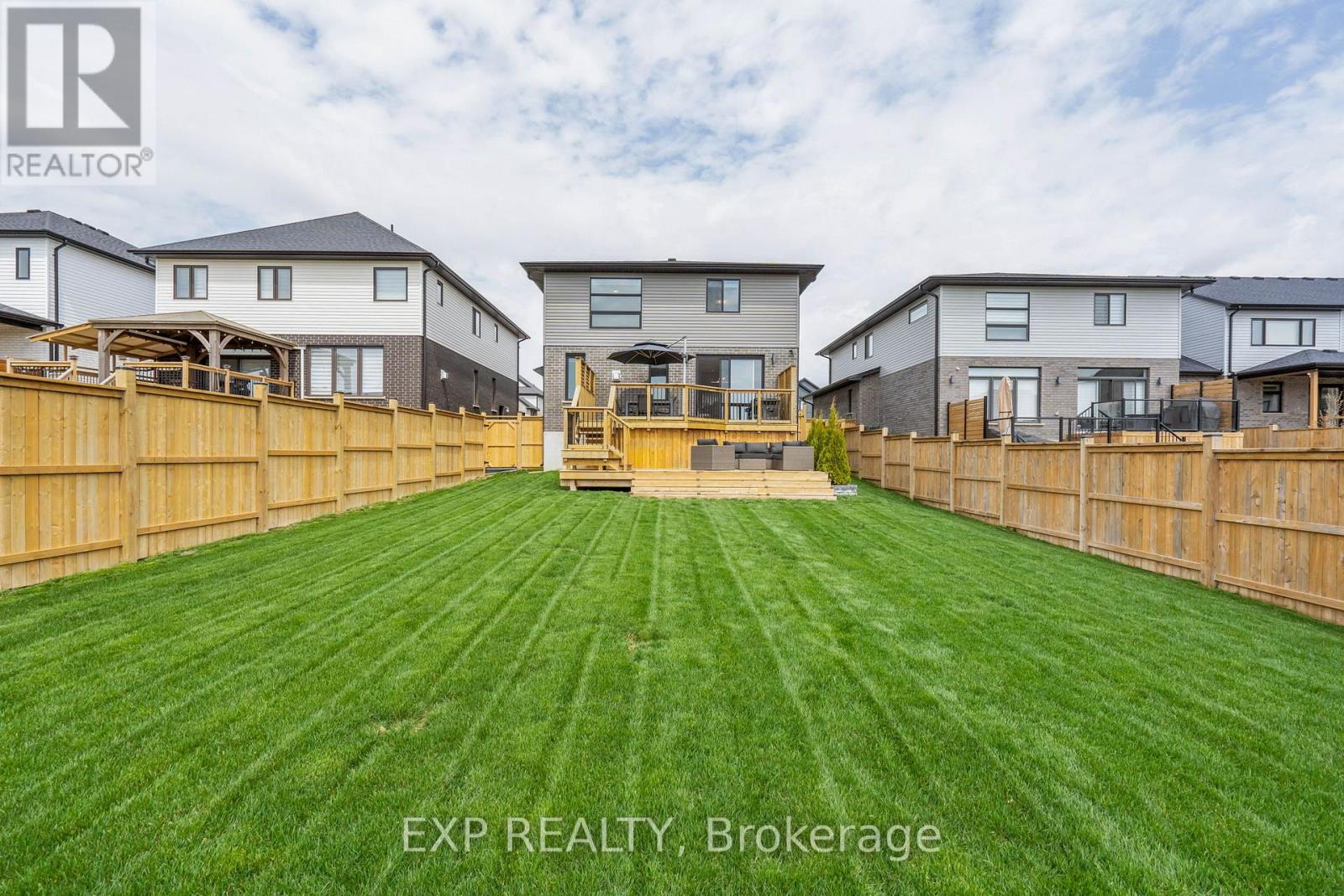 29 Locky Lane, Middlesex Centre, Ontario  N0L 1R0 - Photo 37 - X12175211