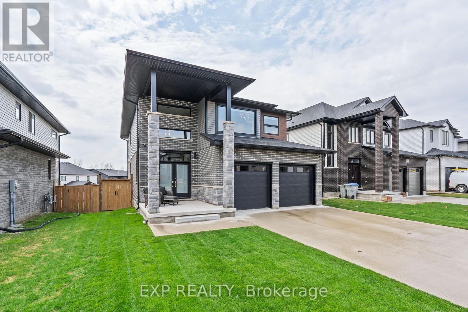 29 Locky Lane, Middlesex Centre, Ontario  N0L 1R0 - Photo 38 - X12175211