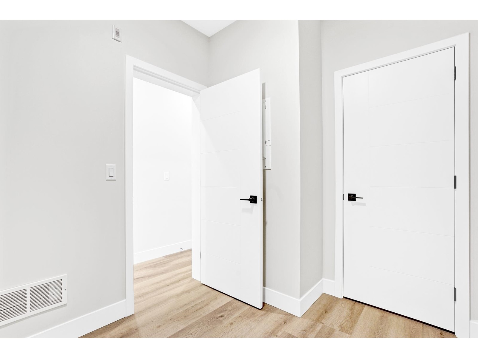612 45505 Campus Drive, Garrison Crossing, Chilliwack, British Columbia  V2R 6L2 - Photo 14 - R3006870