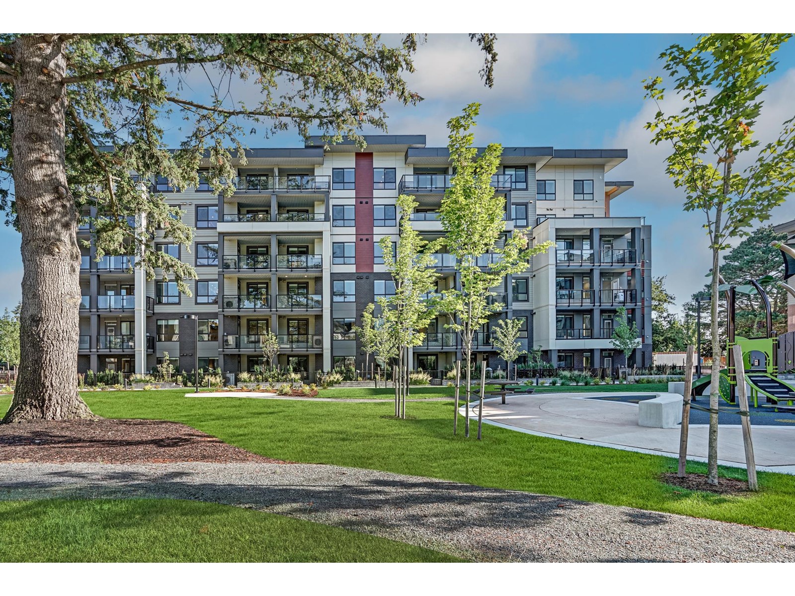 612 45505 Campus Drive, Garrison Crossing, Chilliwack, British Columbia  V2R 6L2 - Photo 2 - R3006870