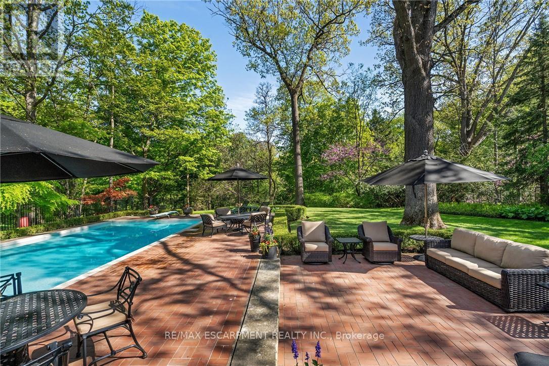 Property at 5 MAYFAIR PLACE image 3