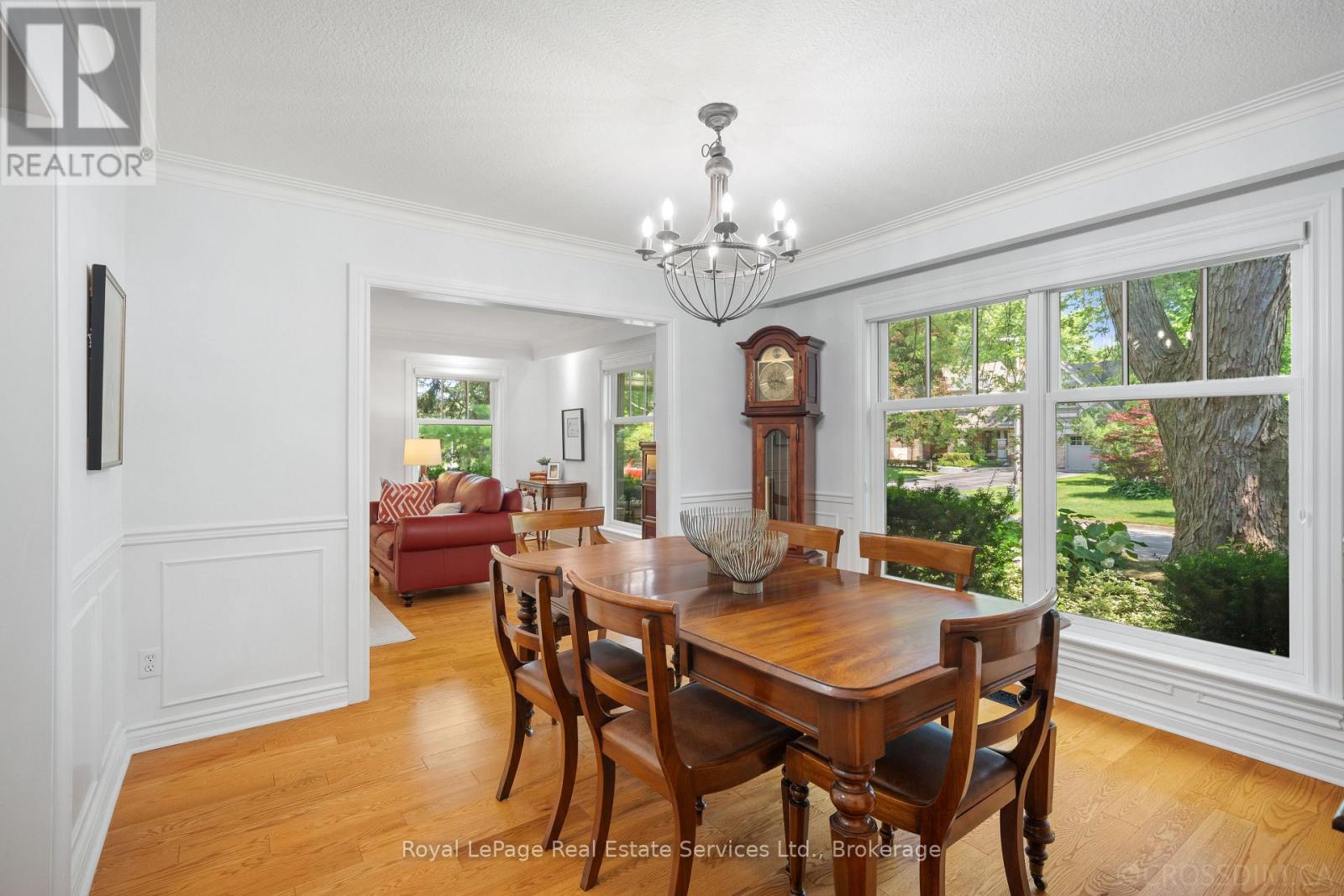 250 Dalewood Drive, Oakville, Ontario  L6J 4P3 - Photo 18 - W12175281