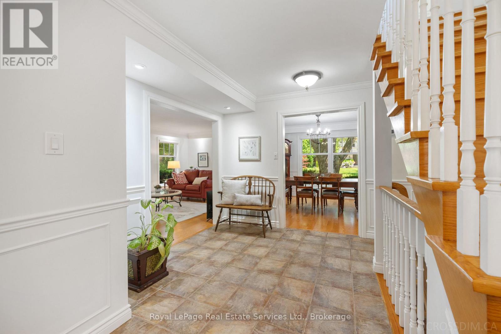 250 Dalewood Drive, Oakville, Ontario  L6J 4P3 - Photo 27 - W12175281