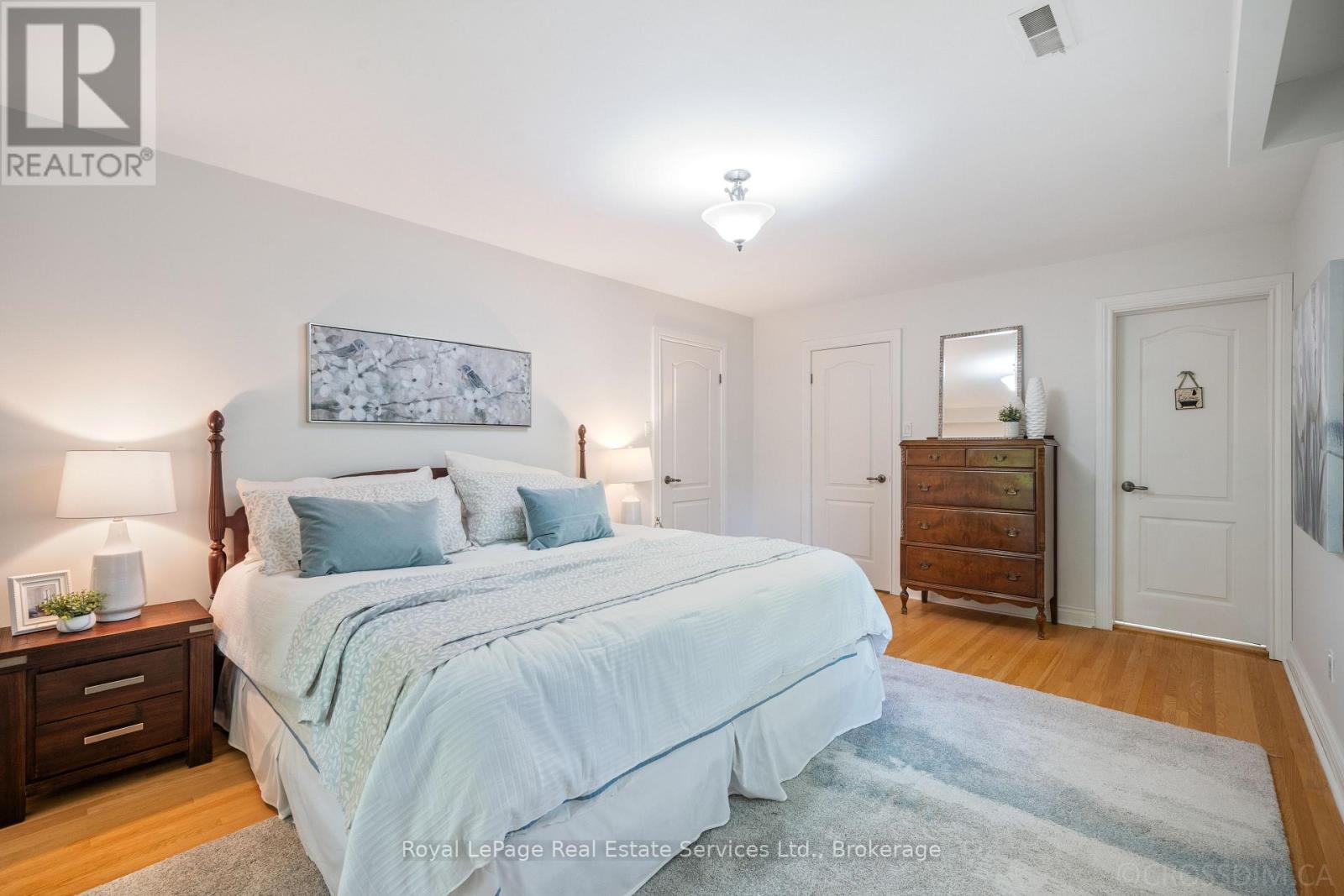 250 Dalewood Drive, Oakville, Ontario  L6J 4P3 - Photo 30 - W12175281