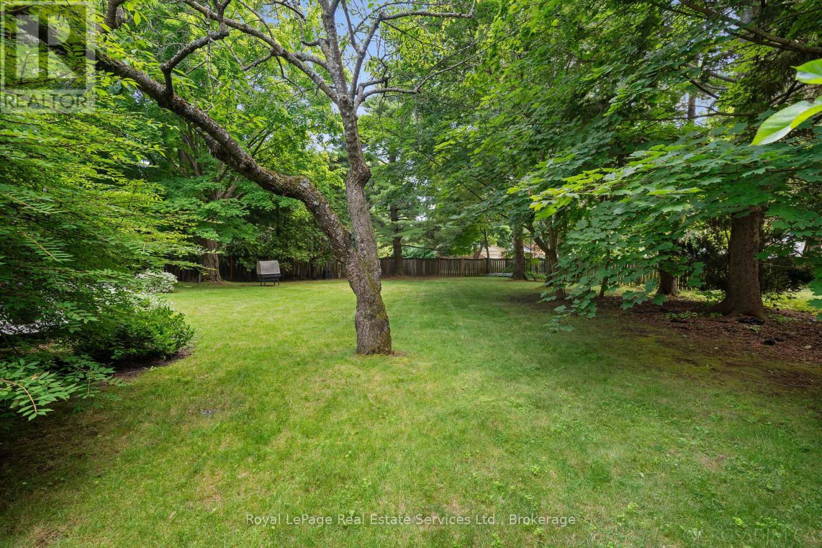 250 Dalewood Drive, Oakville, Ontario  L6J 4P3 - Photo 42 - W12175281