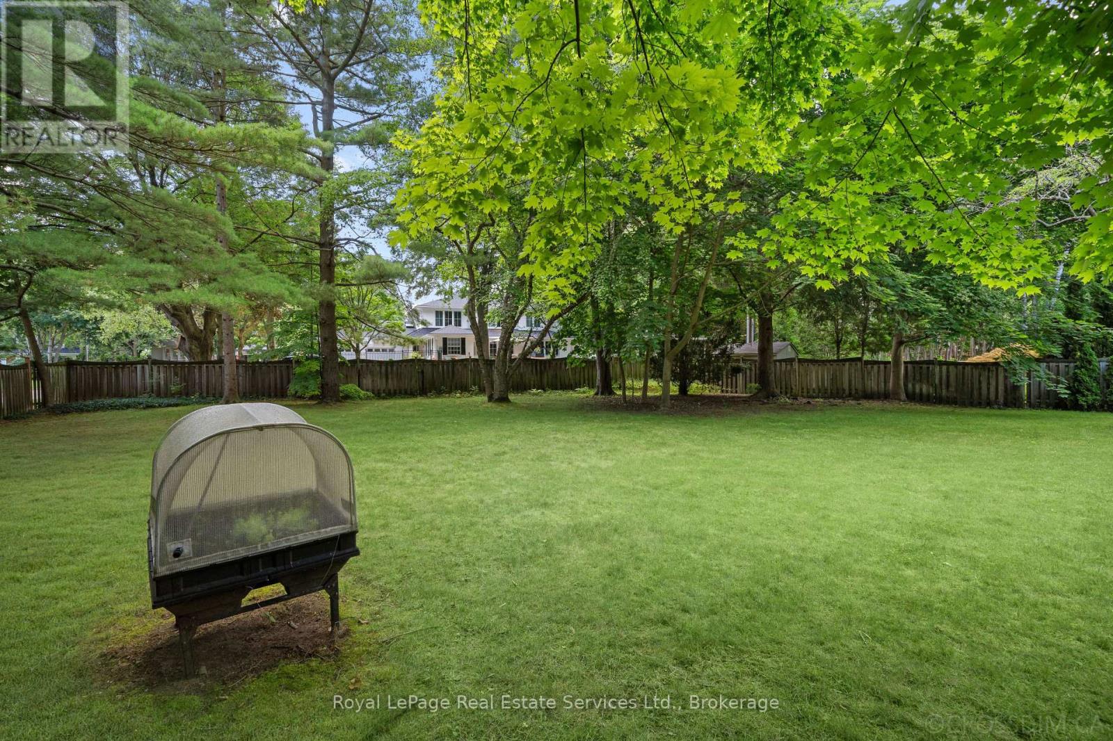 250 Dalewood Drive, Oakville, Ontario  L6J 4P3 - Photo 43 - W12175281