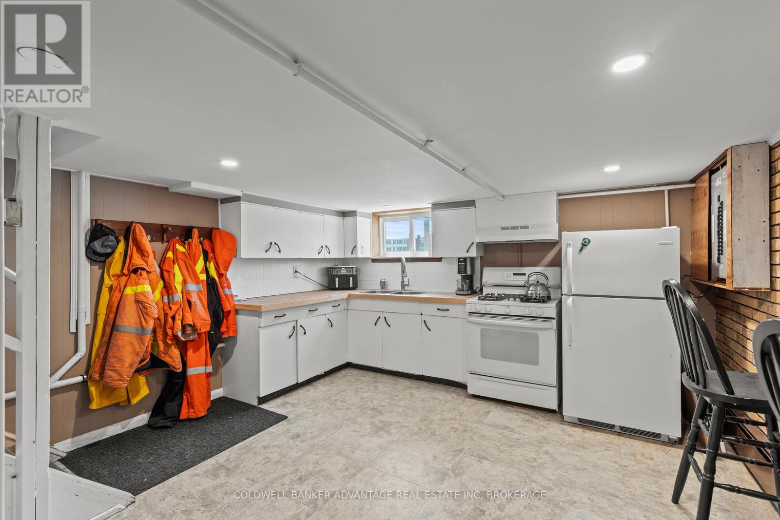 407 Steele Street, Port Colborne, Ontario  L3K 4Y1 - Photo 17 - X12175323