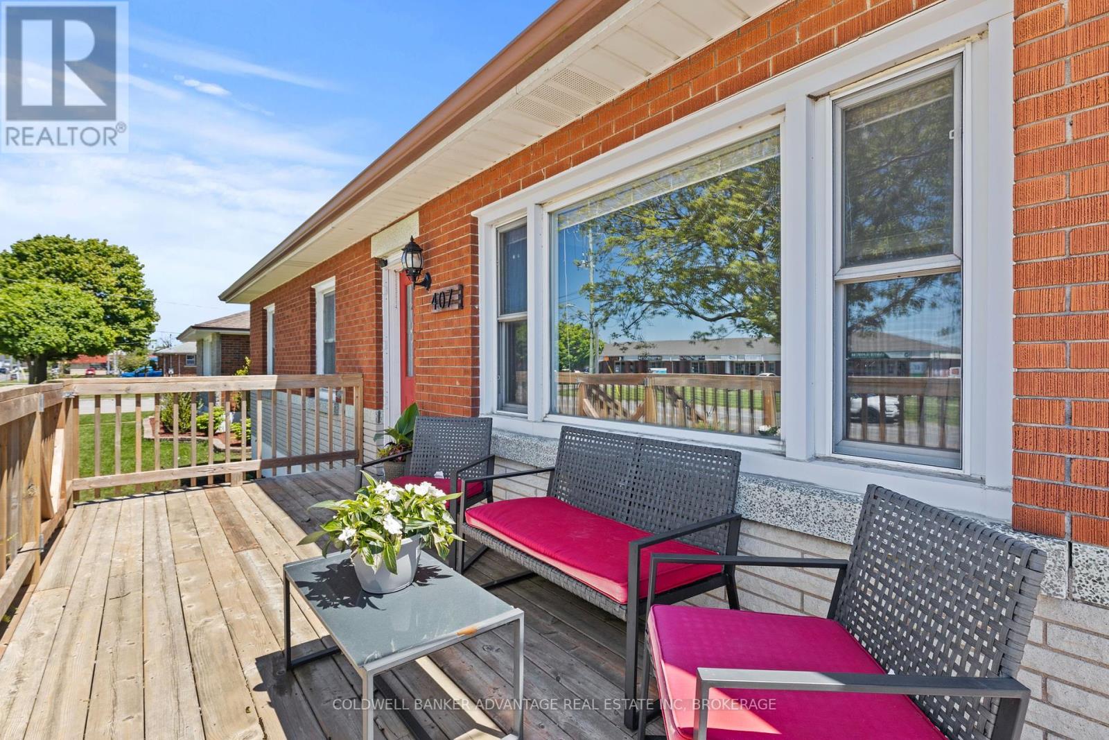 407 Steele Street, Port Colborne, Ontario  L3K 4Y1 - Photo 4 - X12175323