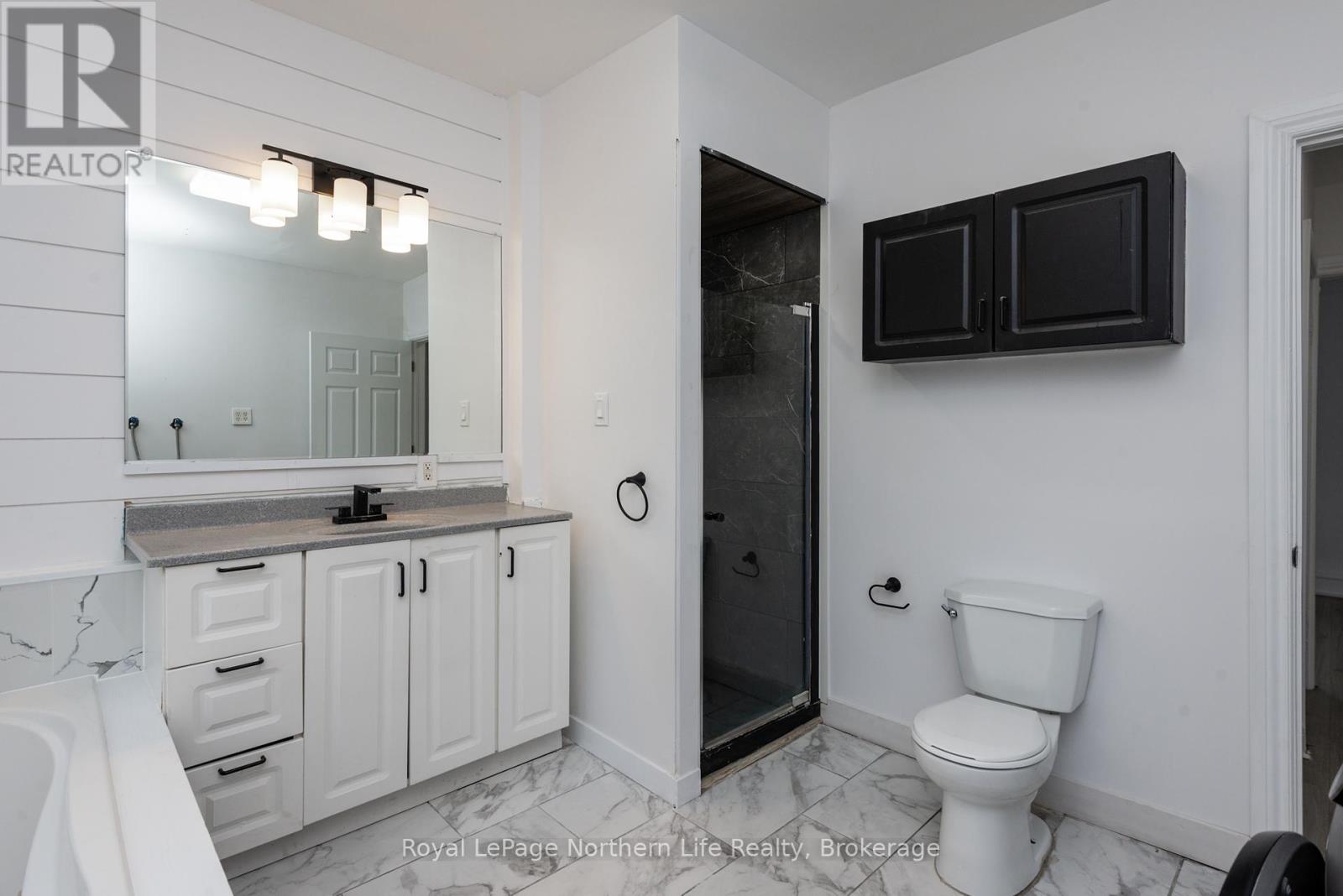 613 Worthington Street E, North Bay (Central), Ontario  P1B 1H8 - Photo 18 - X12175171