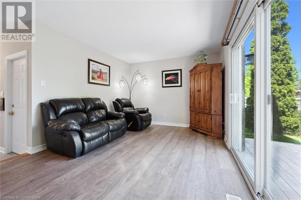31 Driftwood Place, Kitchener, Ontario  N2N 1W3 - Photo 10 - 40733781