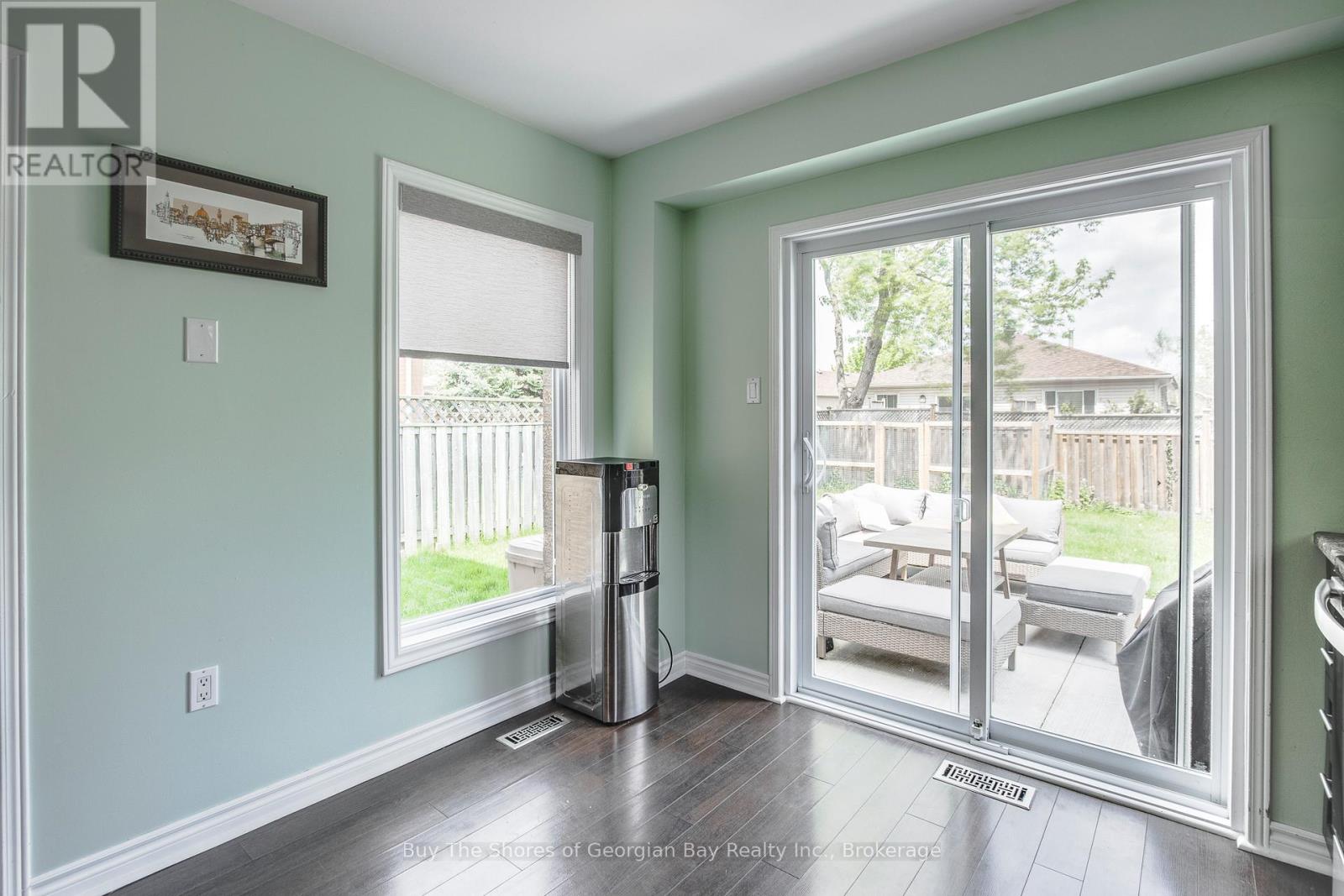 96 Barre Drive, Barrie (Painswick North), Ontario  L4N 7P1 - Photo 10 - S12175291