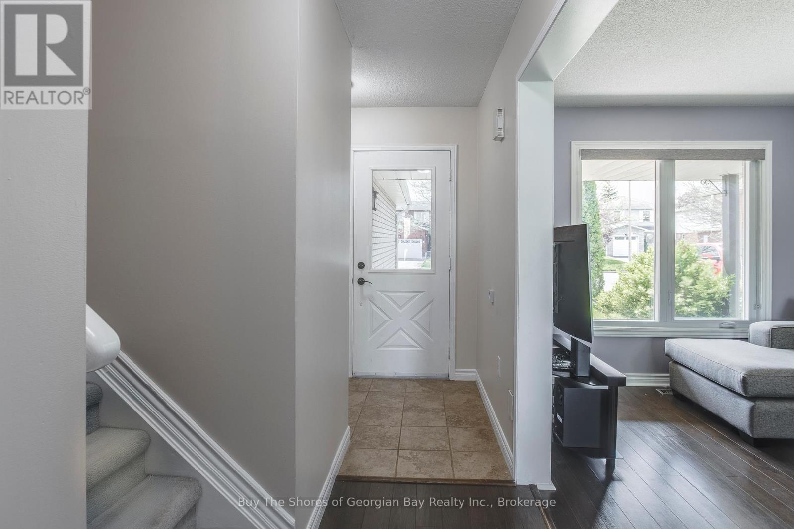 96 Barre Drive, Barrie (Painswick North), Ontario  L4N 7P1 - Photo 21 - S12175291