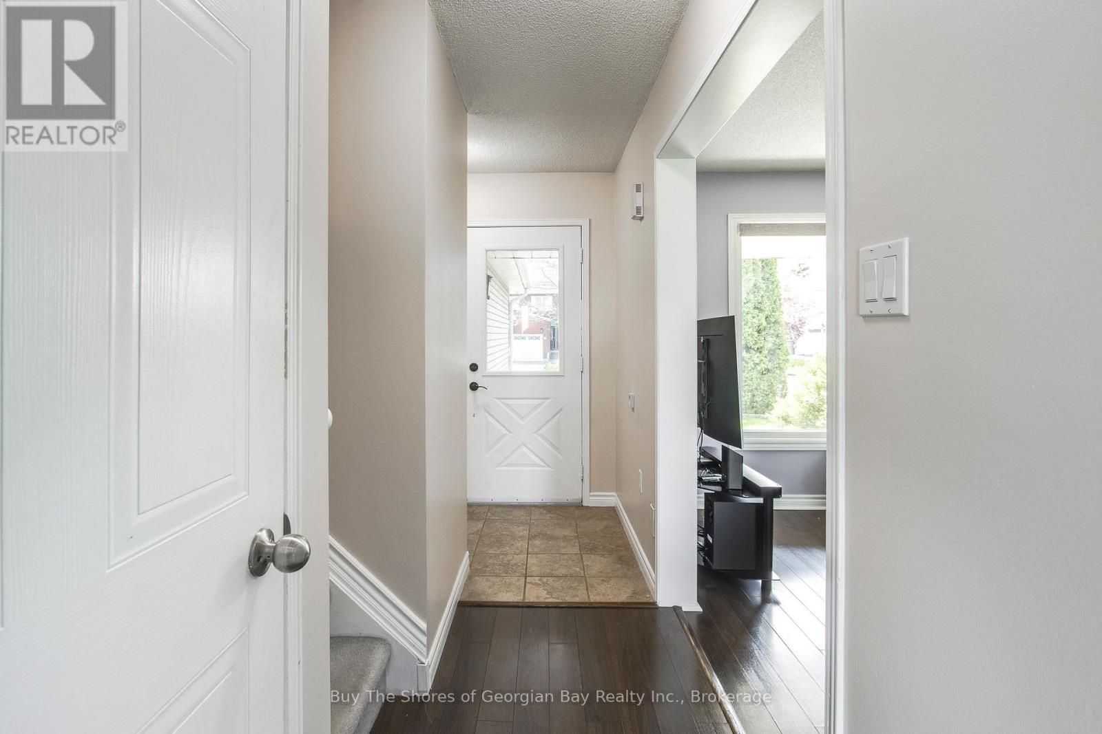 96 Barre Drive, Barrie (Painswick North), Ontario  L4N 7P1 - Photo 28 - S12175291