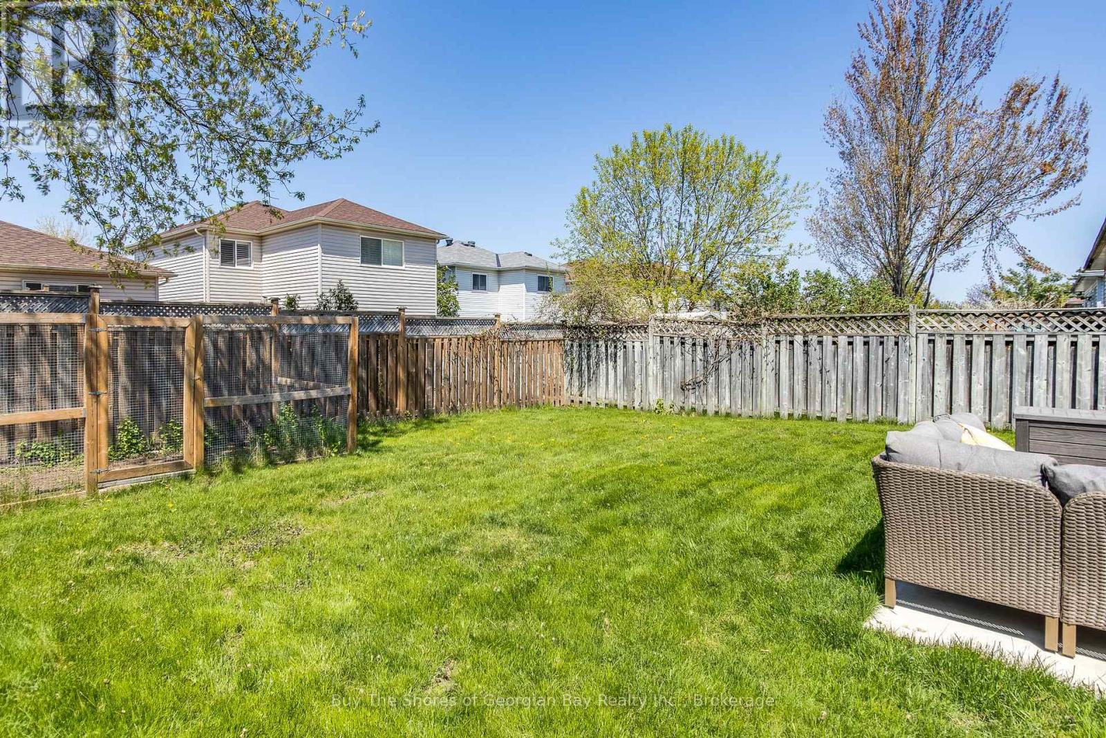 96 Barre Drive, Barrie (Painswick North), Ontario  L4N 7P1 - Photo 35 - S12175291