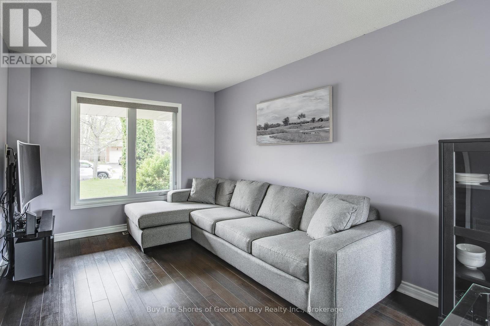 96 Barre Drive, Barrie (Painswick North), Ontario  L4N 7P1 - Photo 4 - S12175291