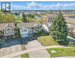 73 SOUTHWOOD DRIVE, kitchener, Ontario