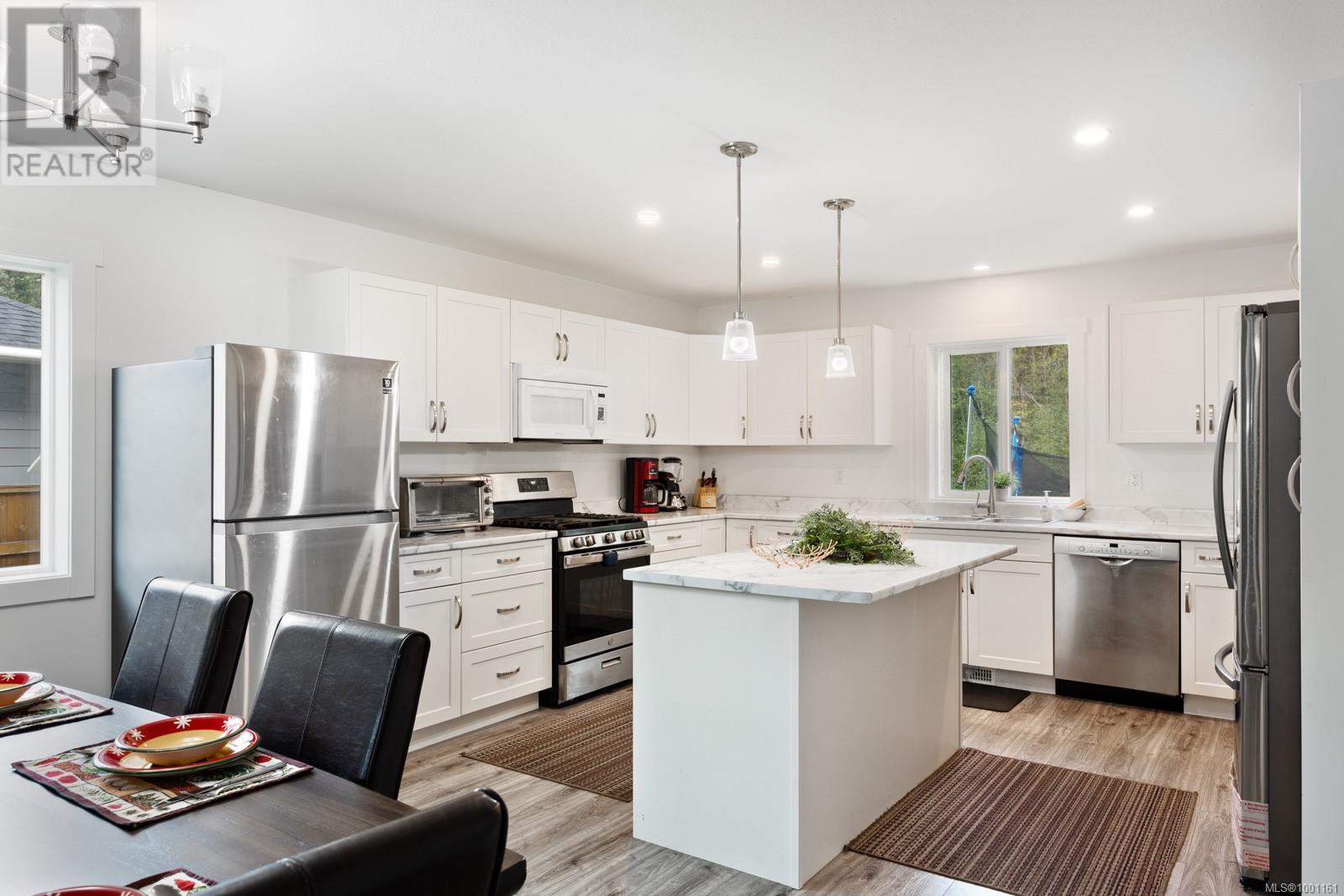 2441 Brookfield Dr, Courtenay, British Columbia  V9N 0E6 - Photo 6 - 1001161