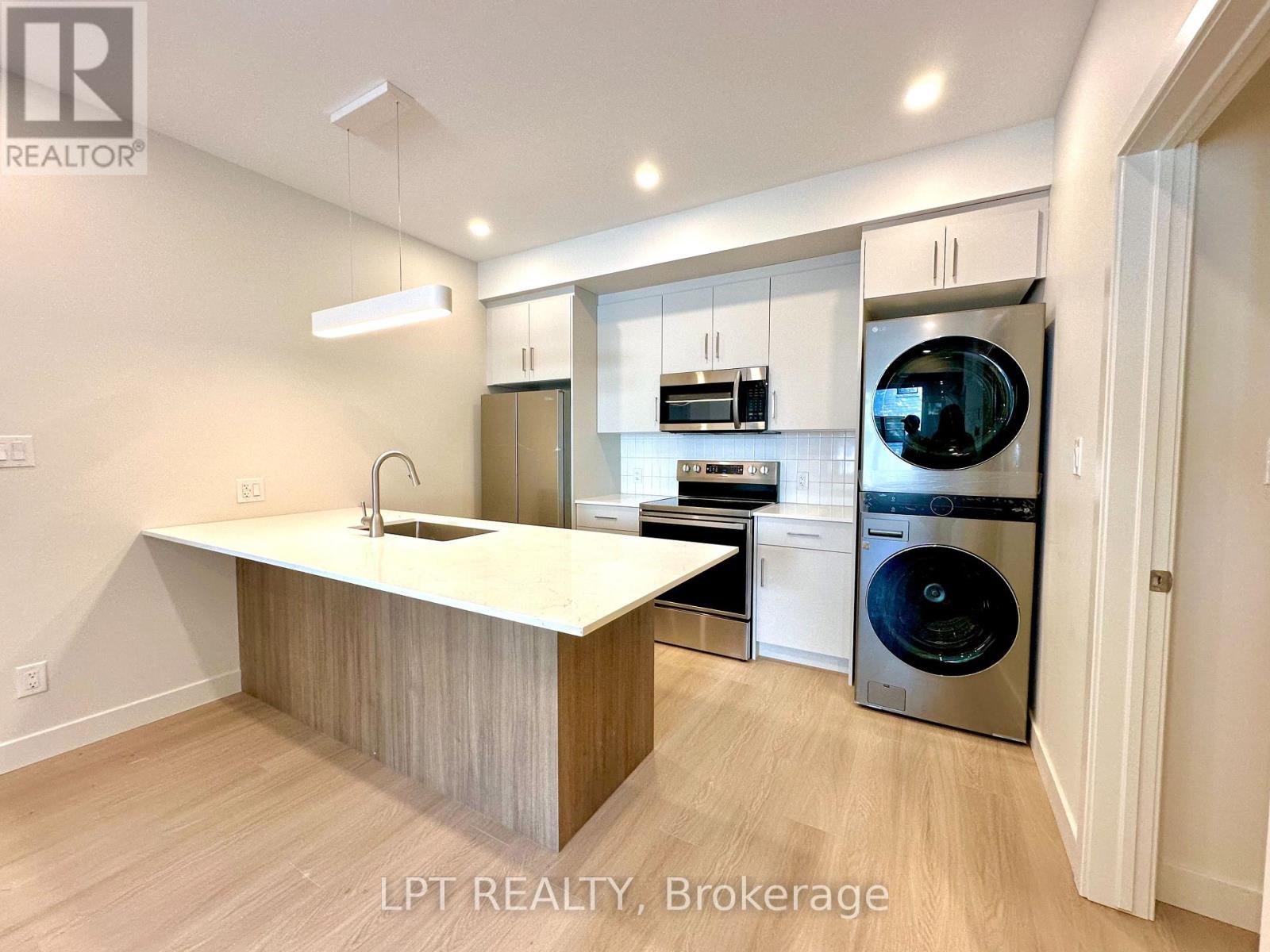 4 - 258 St Denis Street, Ottawa, Ontario  K1L 5J5 - Photo 3 - X12175246
