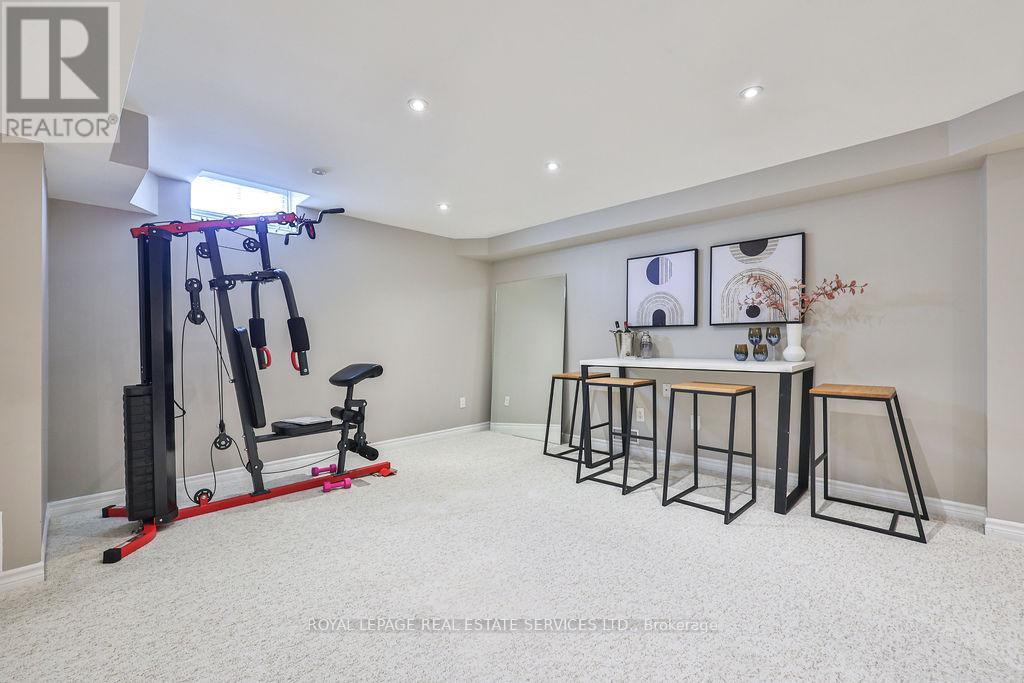 1423 Liverpool Street, Oakville, Ontario  L6M 4N7 - Photo 38 - W12150146