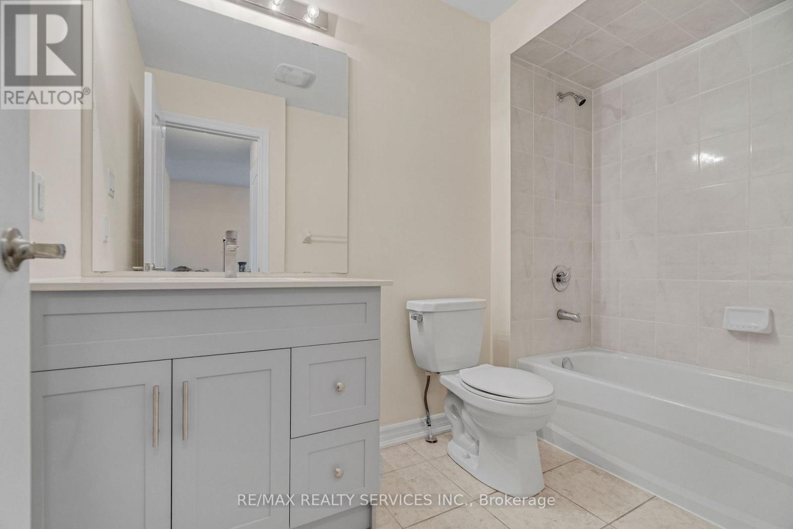46 New Pines Trail, Brampton, Ontario  L5R 4B1 - Photo 24 - W12159192