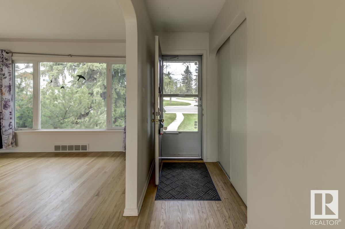 11641 73 Av Nw, Edmonton, Alberta  T6G 0E3 - Photo 5 - E4436016