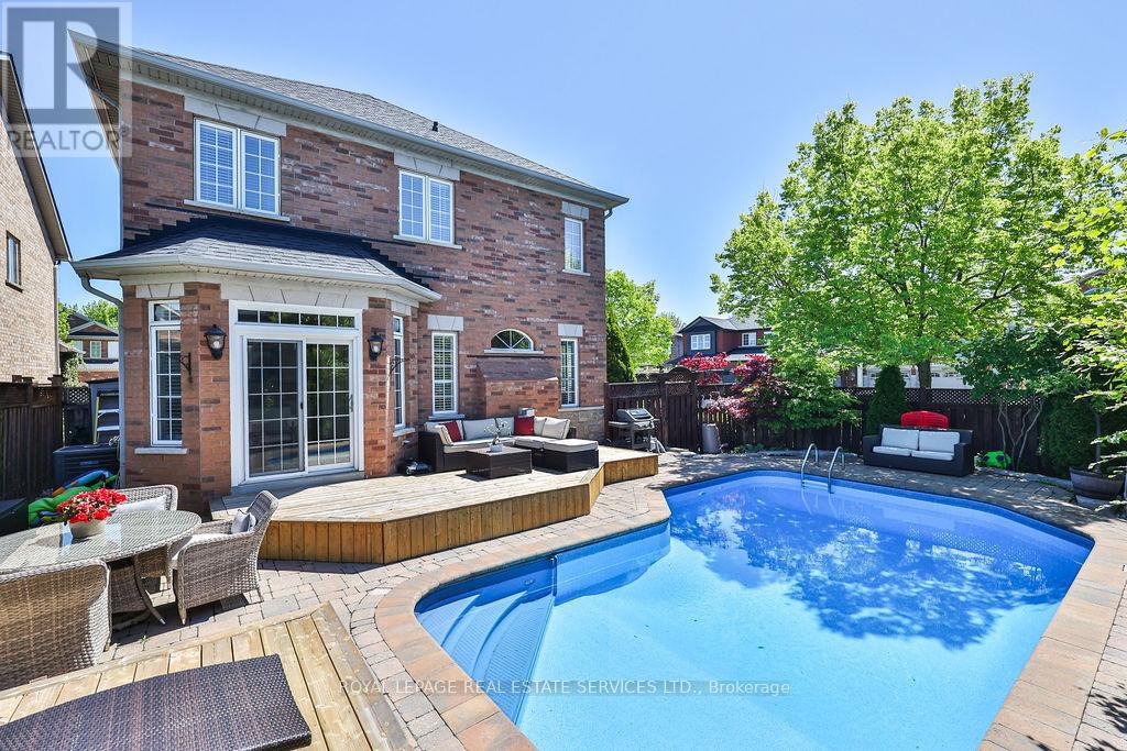 1423 Liverpool Street, Oakville, Ontario  L6M 4N7 - Photo 49 - W12150146