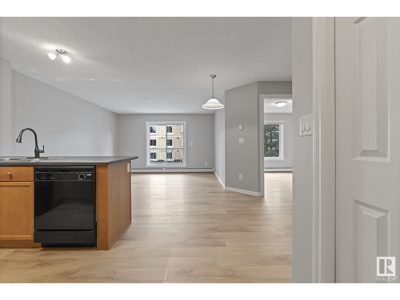 #207 4403 23 St Nw, Edmonton, Alberta  T6T 0E4 - Photo 9 - E4438675