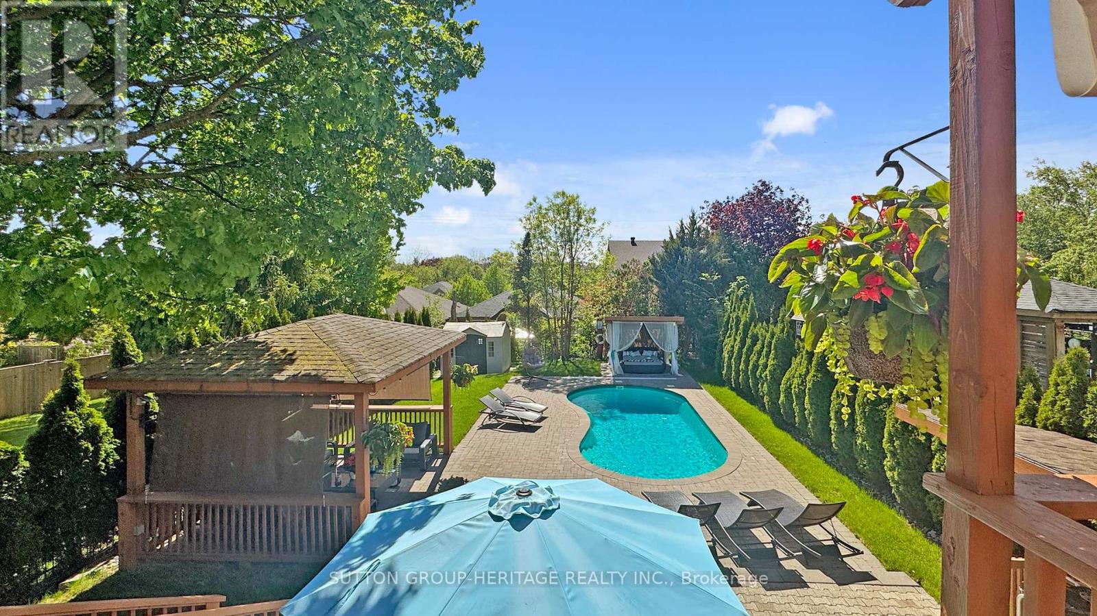 984 Rambleberry Avenue, Pickering, Ontario  L1V 5Y4 - Photo 4 - E12175085